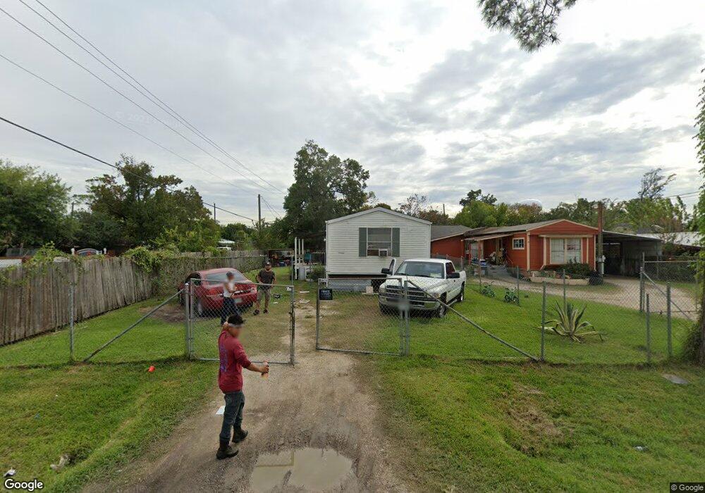 14240 Longview St, Houston, TX 77015 - photo 1