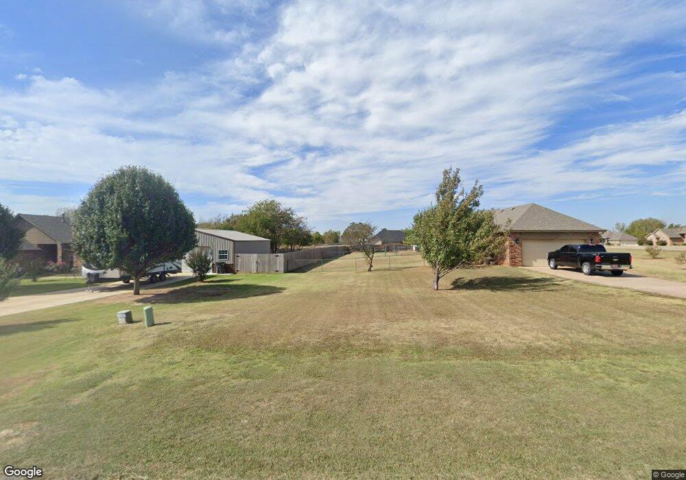 6273 Moon Lake Cir, Shawnee, OK 74804 - photo 1