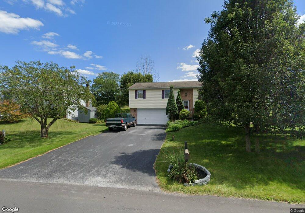 55 Black Matt Rd, Douglassville, PA 19518 - photo 1