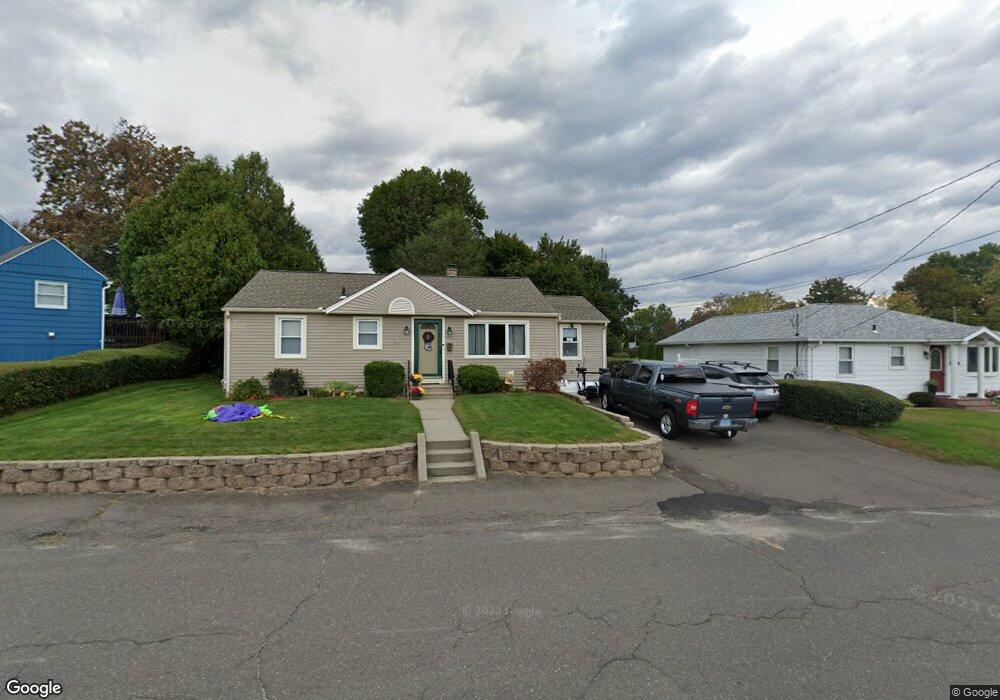 202 Anna Ave, Waterbury, CT 06708 - photo 1