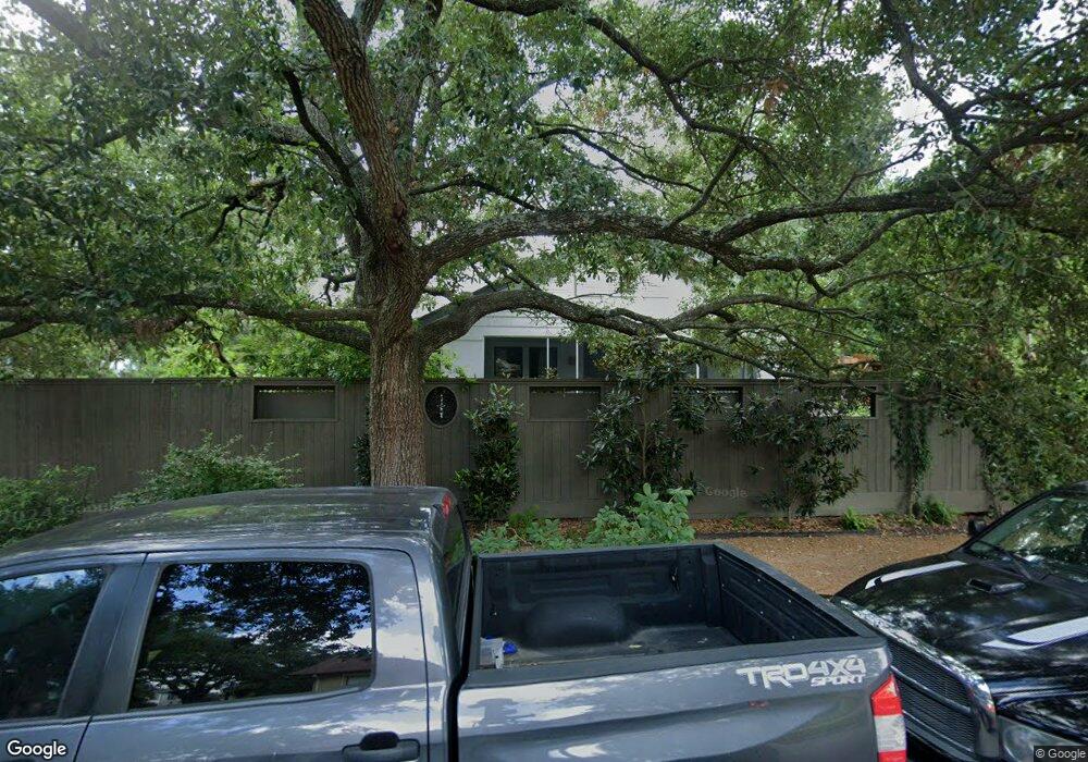 1603 Cherryhurst St, Houston, TX 77006 - photo 1