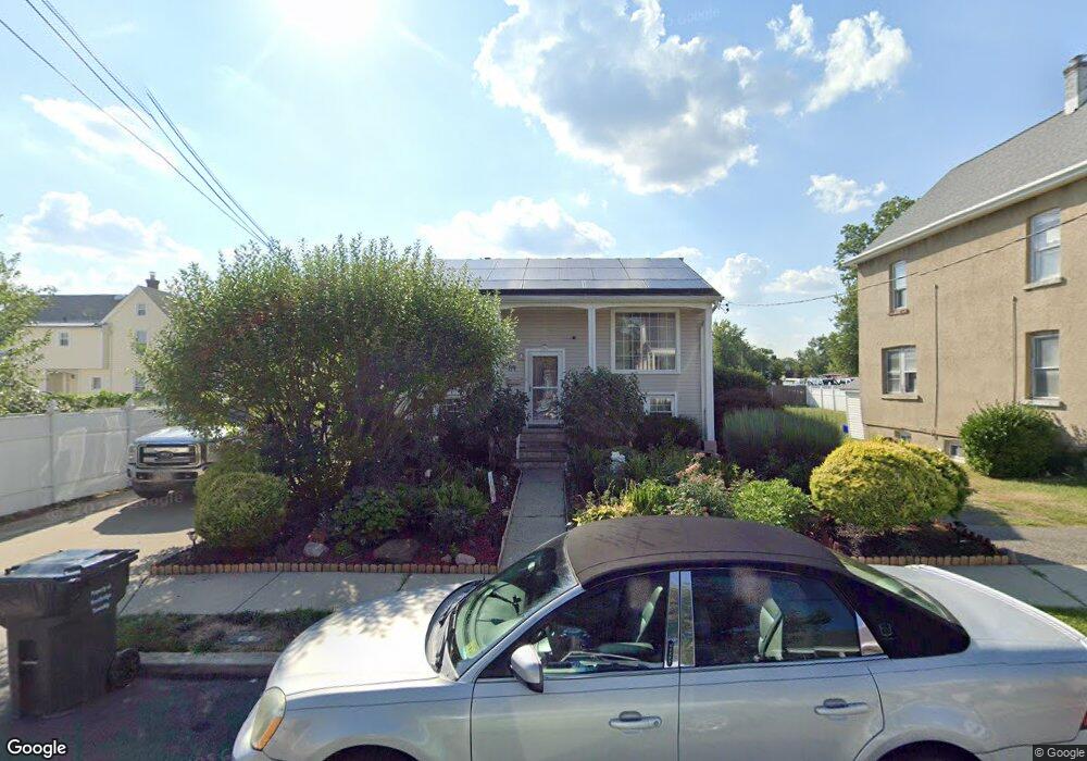 89 Hornsby St, Fords, NJ 08863 - photo 1