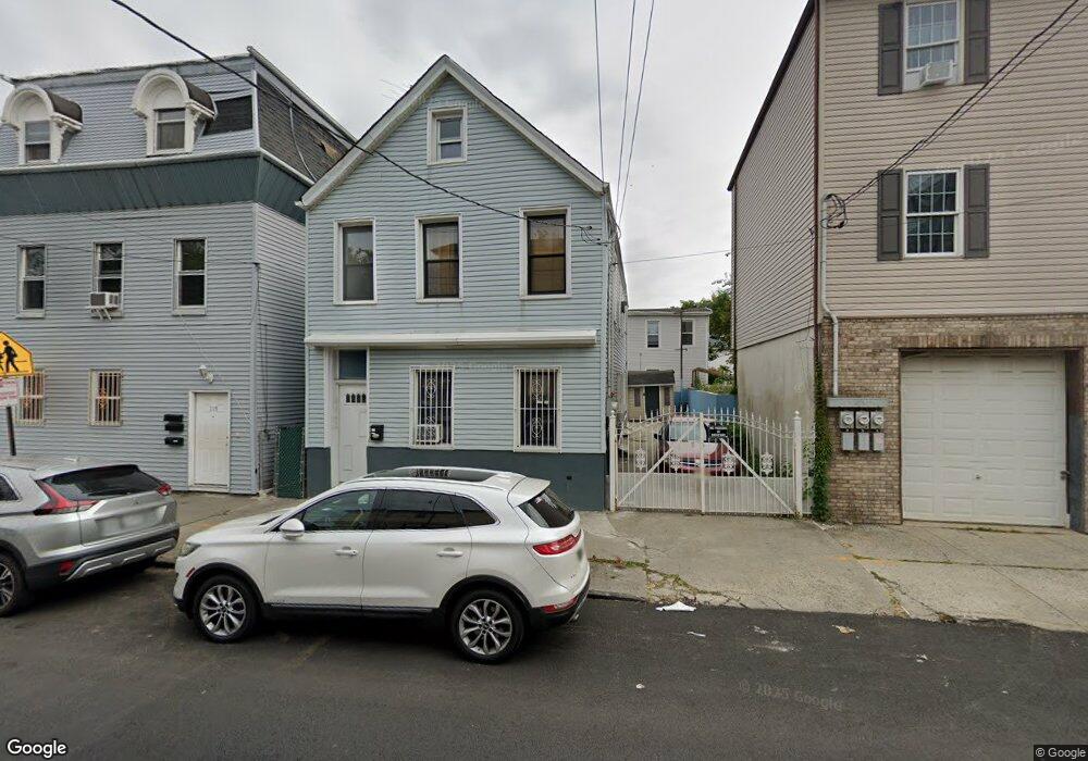 113 2nd St unit 2, Elizabethport, NJ 07206 - photo 1