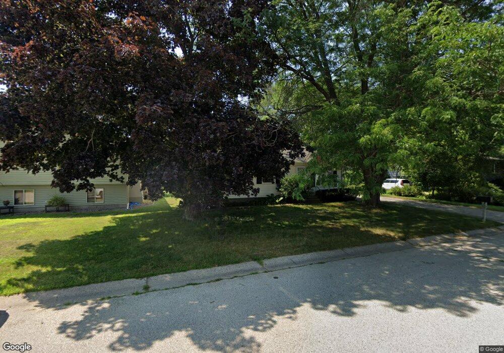 1010 Redwood St W, La Crescent, MN 55947 - photo 1