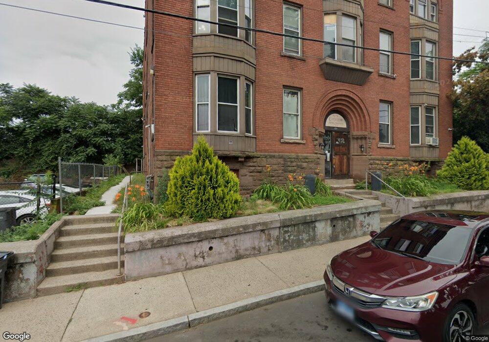 49 Spring St, Hartford, CT 06105 - photo 1