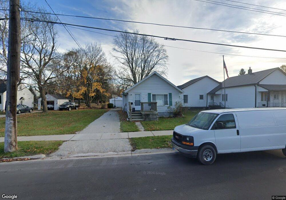 108 Taylor St, Port Huron, MI 48060 - photo 1