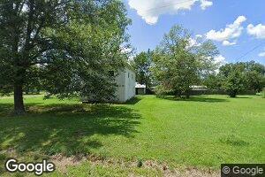 403 N 5th St, Gillett, AR 72055