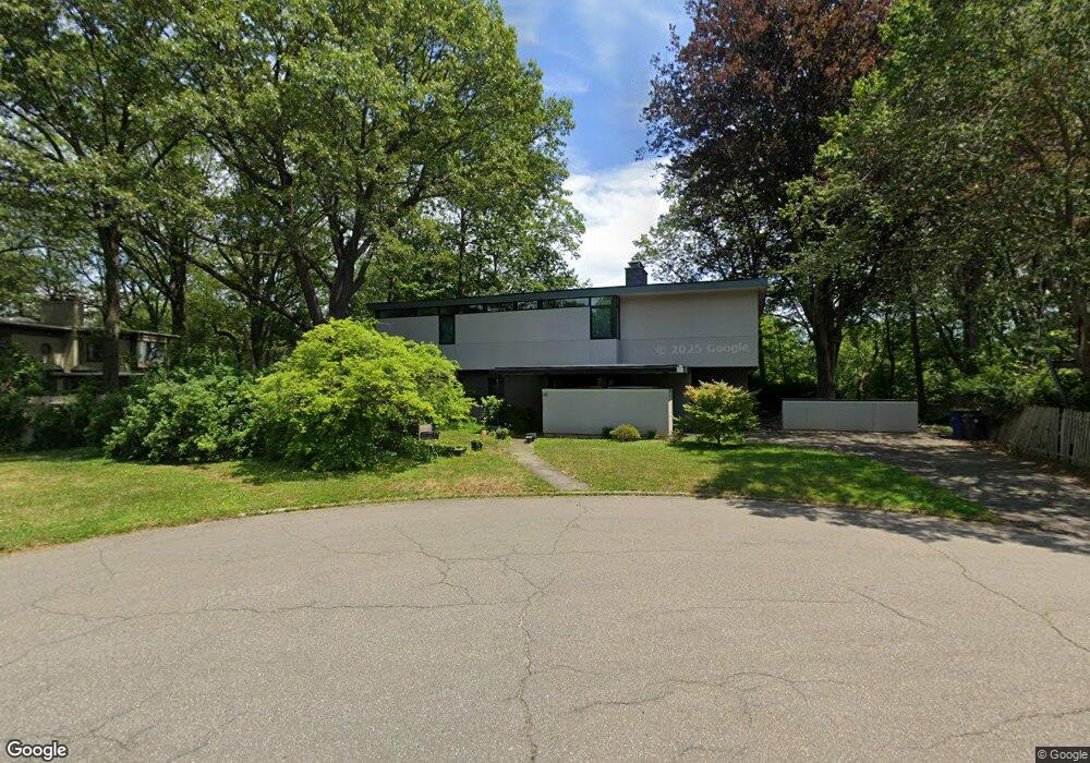 43 Beechwood Ln, New Haven, CT 06511 - photo 1