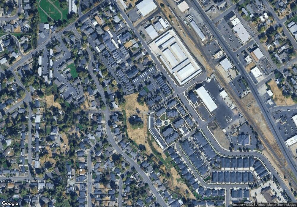 283 Tyler Ave unit 52, Central Point, OR 97502 - photo 1