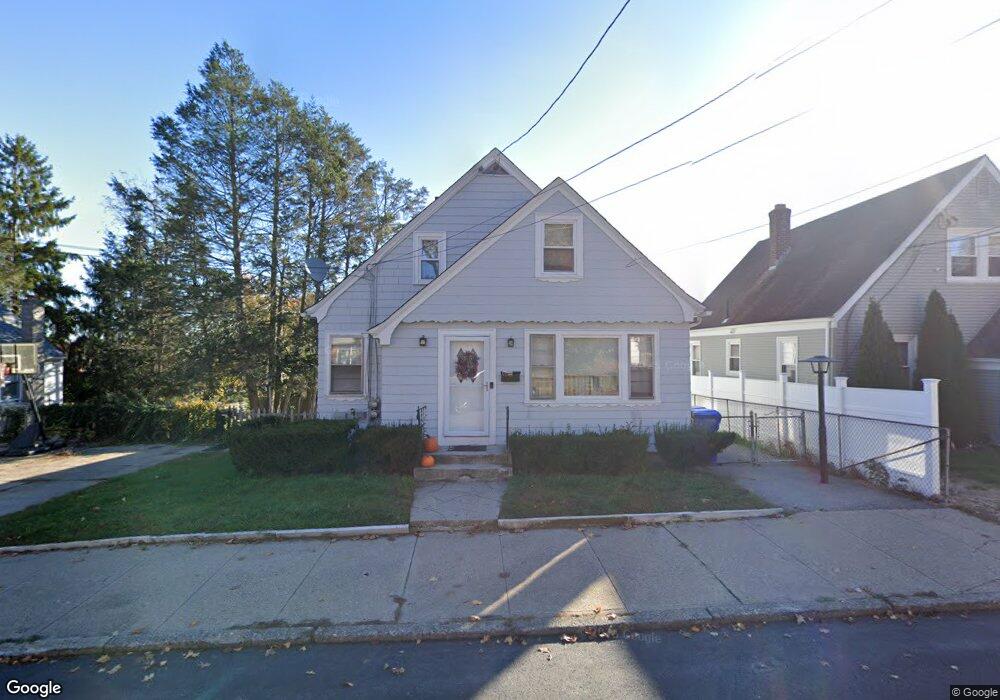 112 Fillmore St, Pawtucket, RI 02860 - photo 1