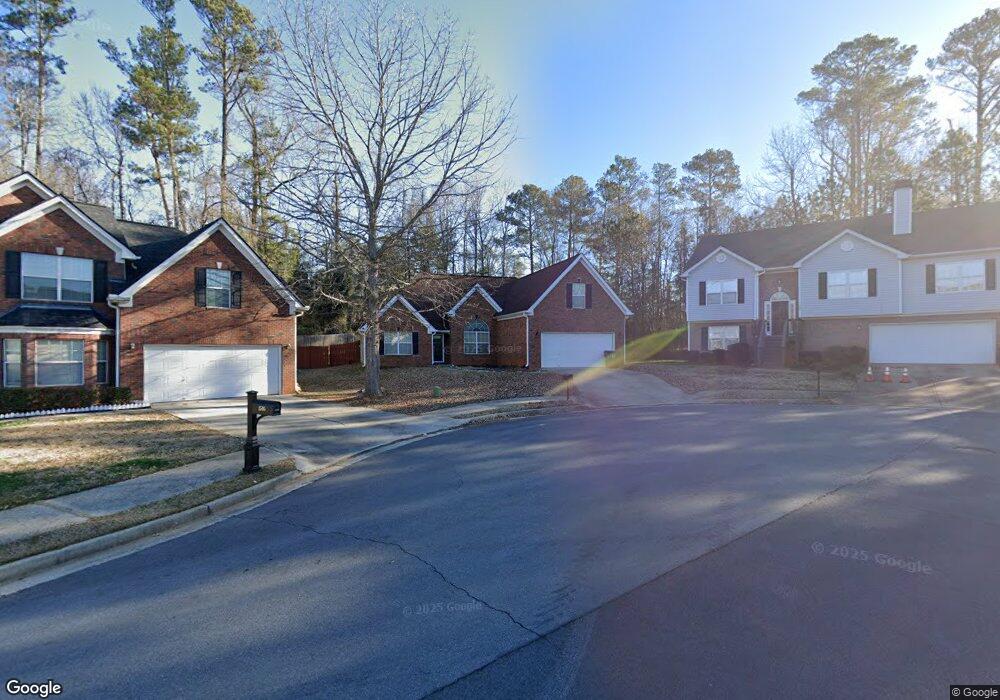 1597 Queen Elizabeth Dr unit 13, Locust Grove, GA 30248 - photo 1