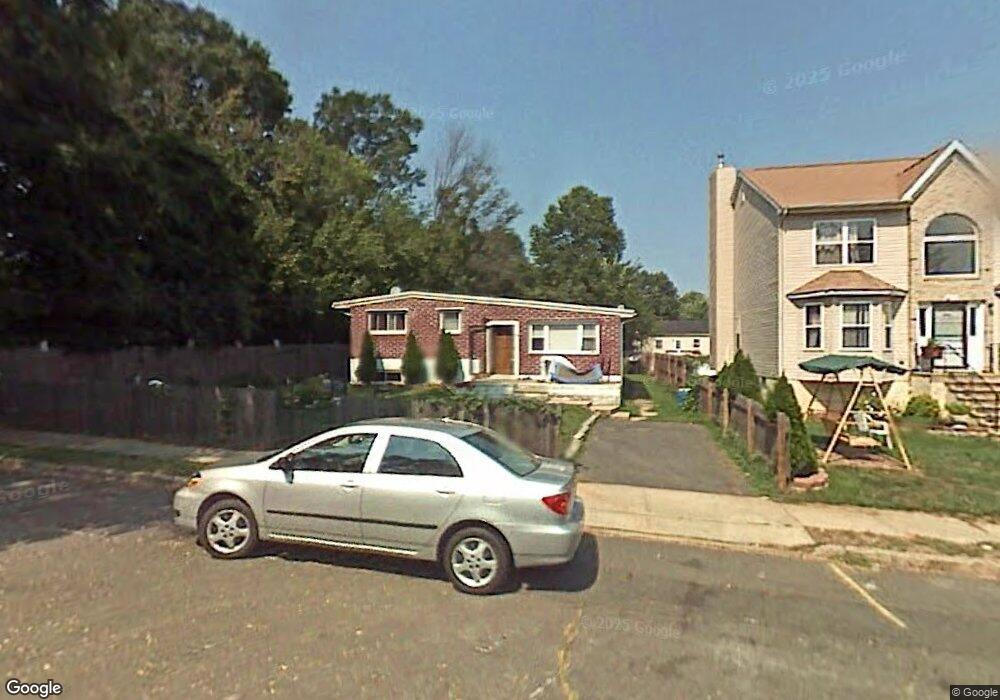 176 Fiat Ave, Iselin, NJ 08830 - photo 1