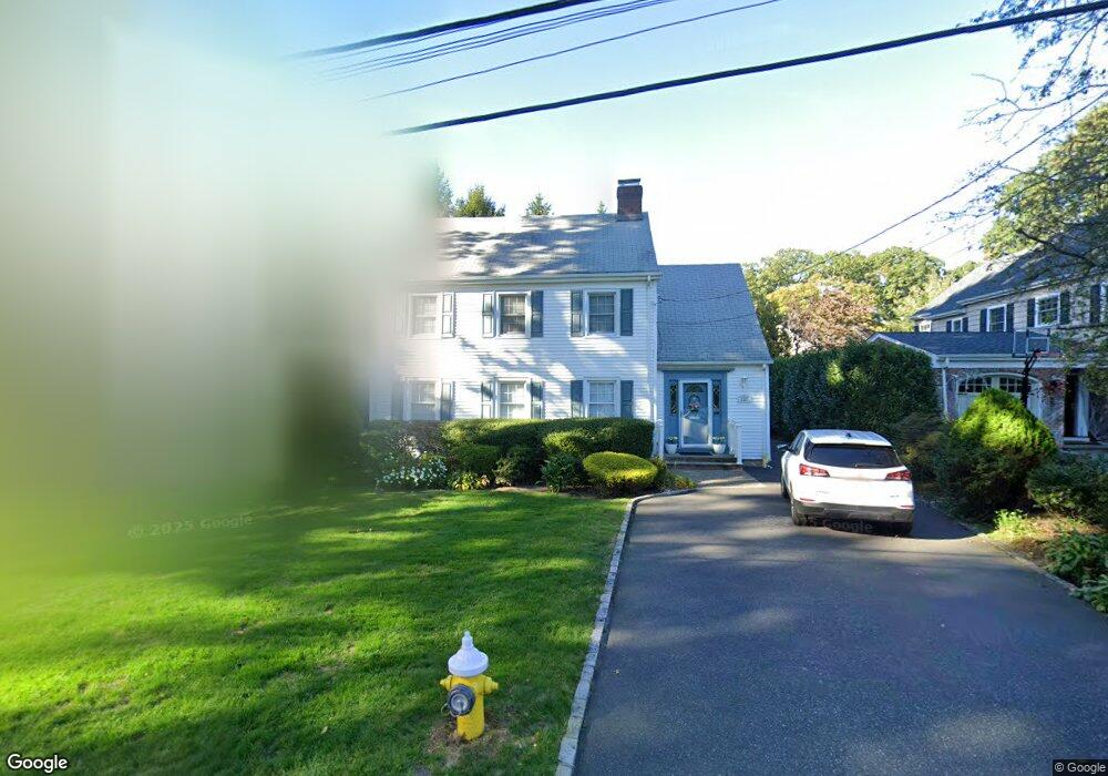 127 Ridge Crescent, Manhasset, NY 11030 - photo 1