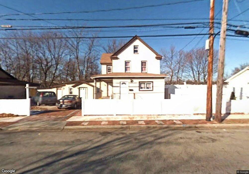 15 E Greenwich Ave, Roosevelt, NY 11575 - photo 1