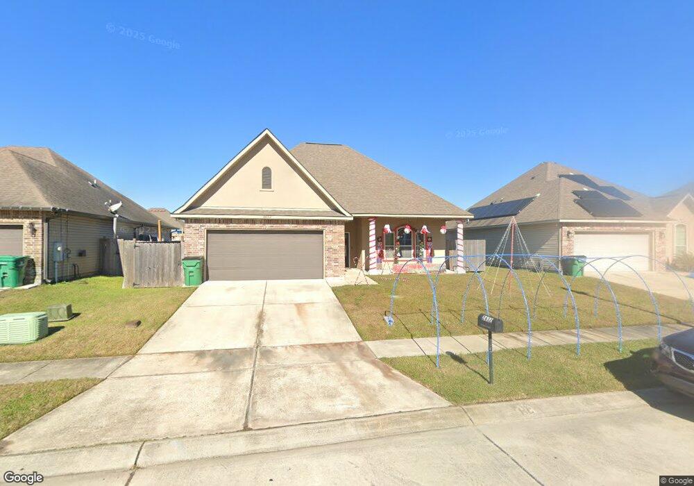 2632 Pelican Bay Blvd, Marrero, LA 70072 - photo 1