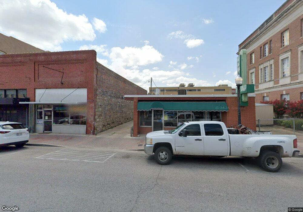 27 W Main St, Ardmore, OK 73401 - photo 1