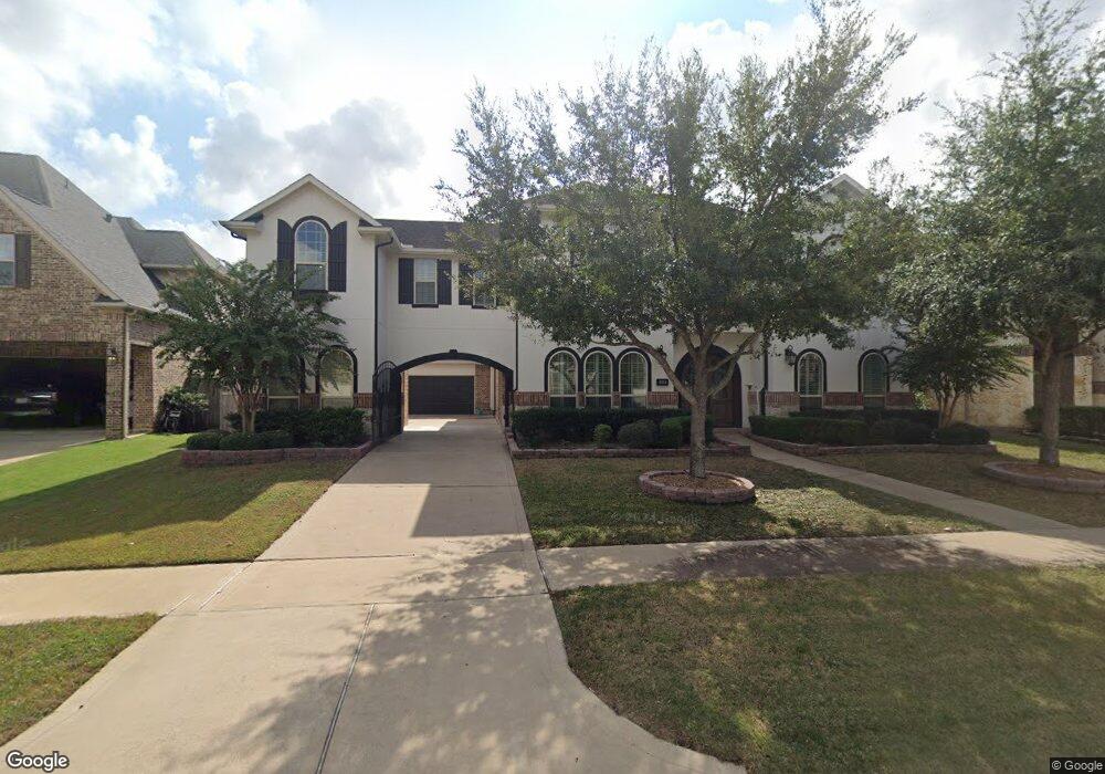 5723 Caspian Falls Ln, Fulshear, TX 77441 - photo 1