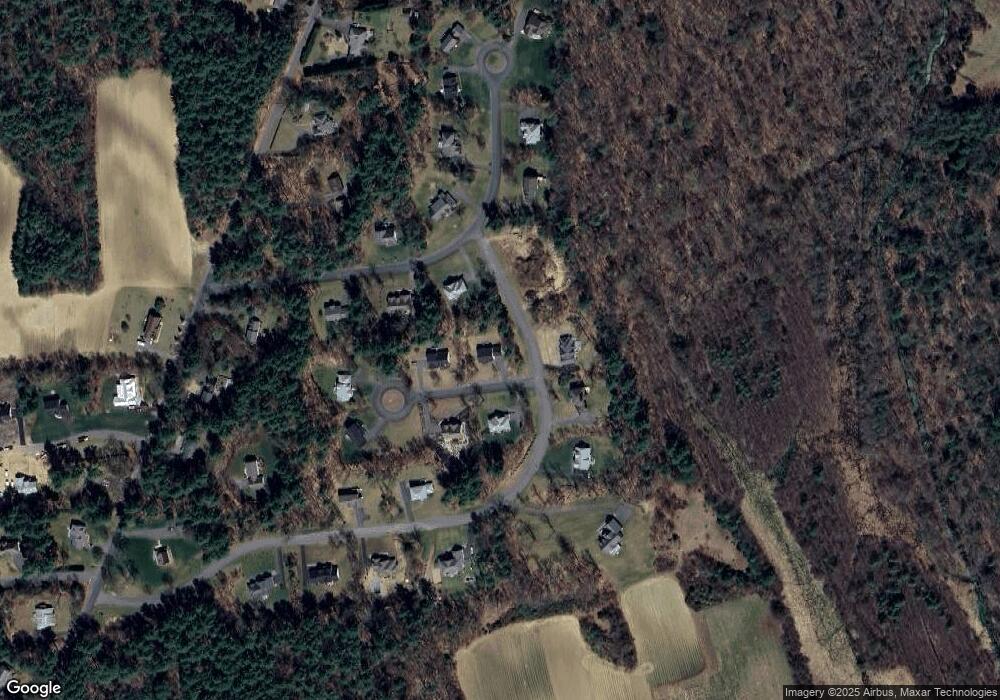 13 Nikkis Way, Hadley, MA 01035 - photo 1