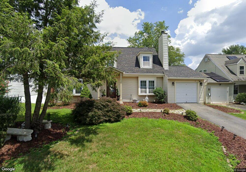 11251 Valley Bend Dr, Germantown, MD 20876 - photo 1