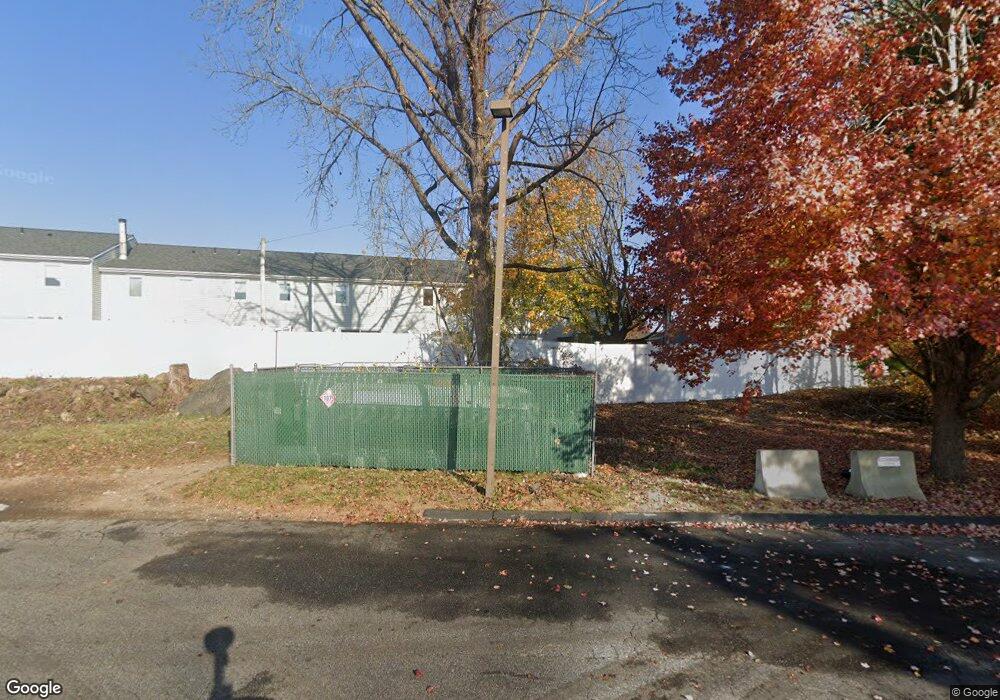 4 Mallard Cove, East Hampton, CT 06424 - photo 1