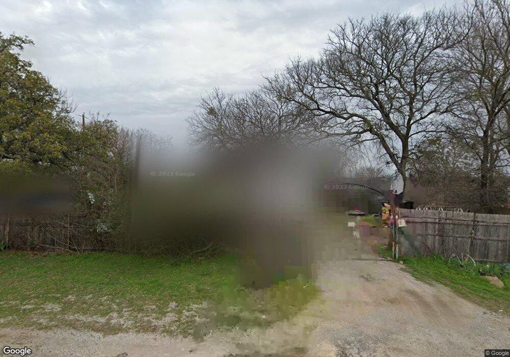 1325 Oakridge Rd, Azle, TX 76020 - photo 1