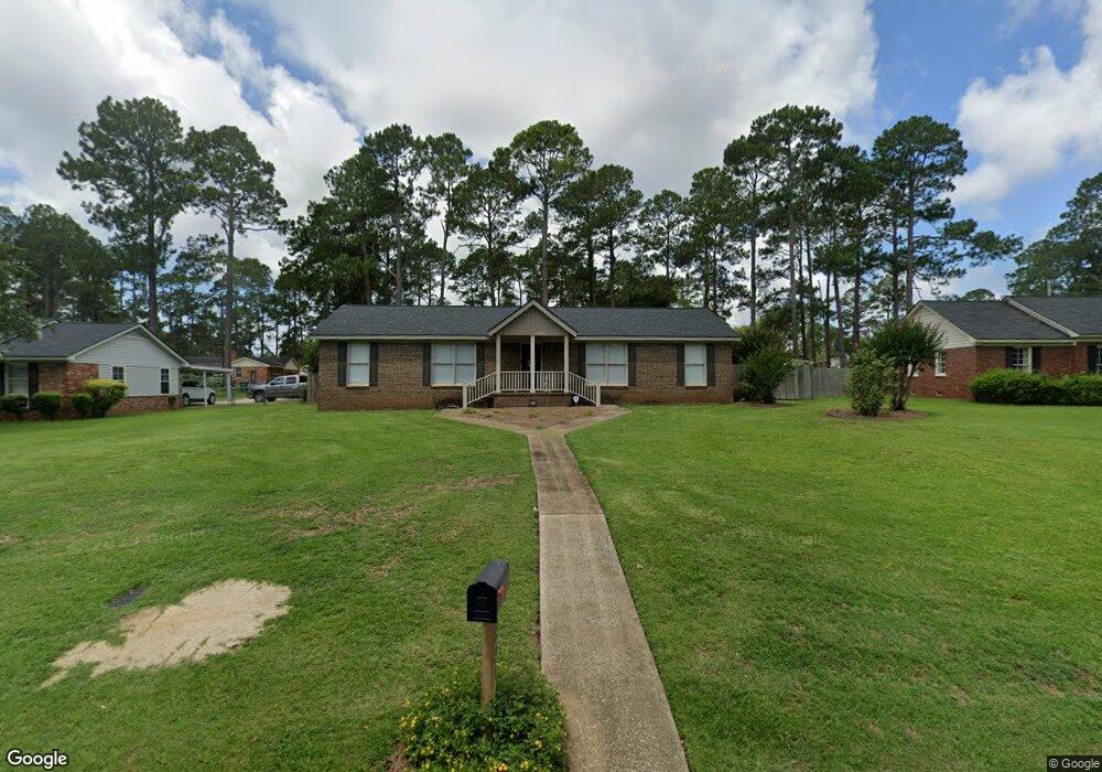 1821 W Lakeridge Dr, Albany, GA 31707 - photo 1