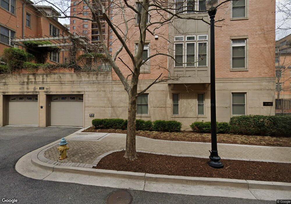 2211 12th Ct N unit 28, Arlington, VA 22201 - photo 1