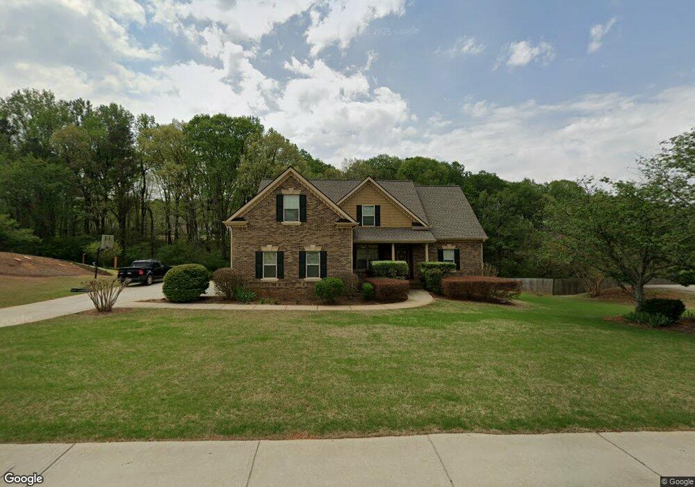 1050 Reece Dr, Hoschton, GA 30548 - photo 1