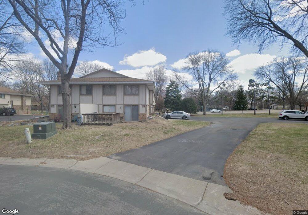 6542 Ives Ln N, Maple Grove, MN 55369 - photo 1