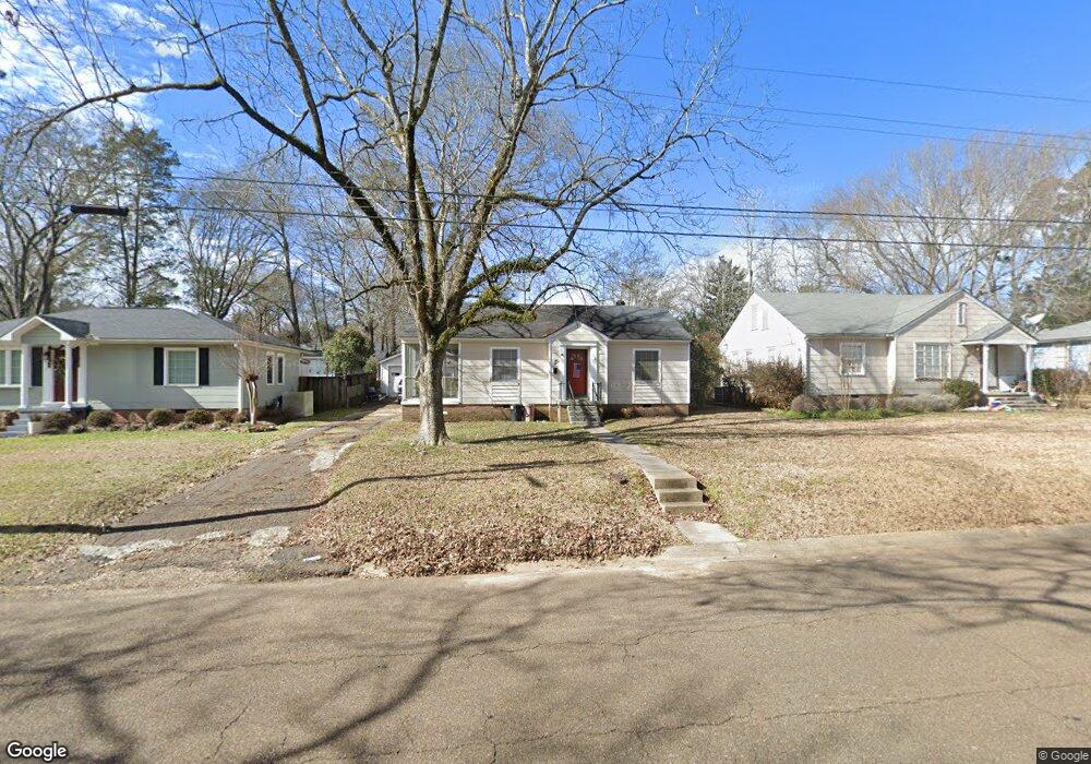 513 West Ave N, McComb, MS 39648 - photo 1