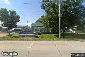 104 Hayes St W, Hazleton, IA 50641