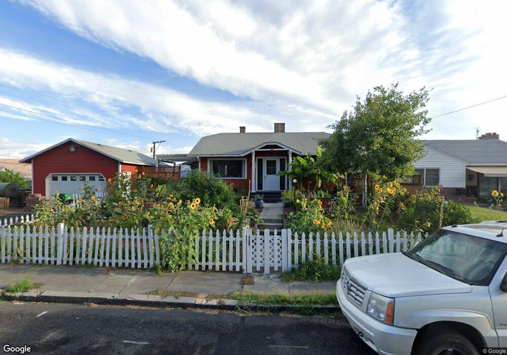 1107 E 8th St, the Dalles, OR 97058 - photo 1