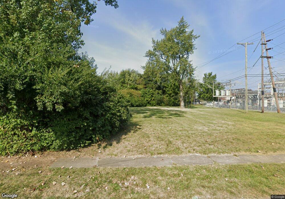 1306 S Main St, Lima, OH 45804 - photo 1