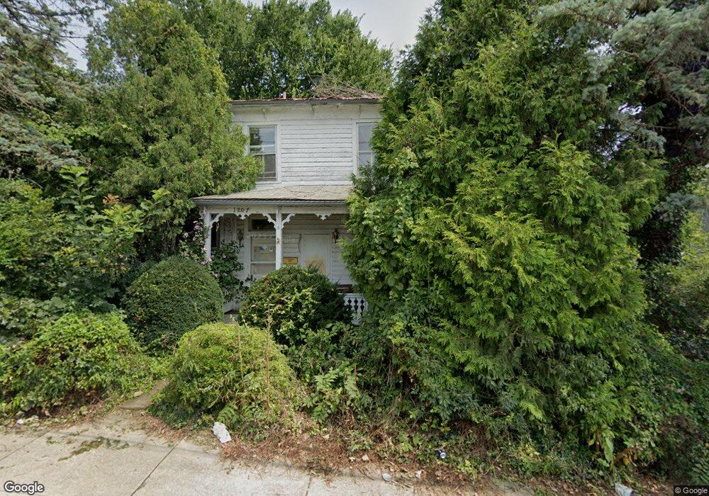 1207 Walnut St, Staunton, VA 24401 - photo 1