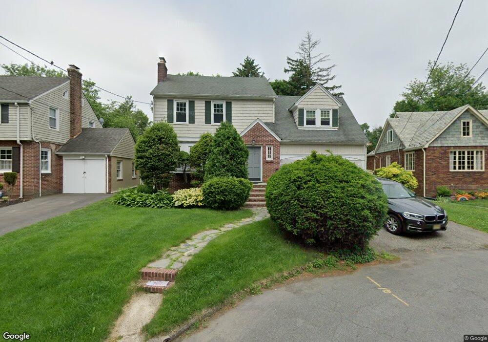 9 Briarcliff Ct, Maplewood, NJ 07040 - photo 1