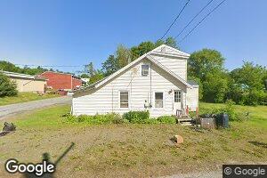 1 Second St, Farmingdale, ME 04344