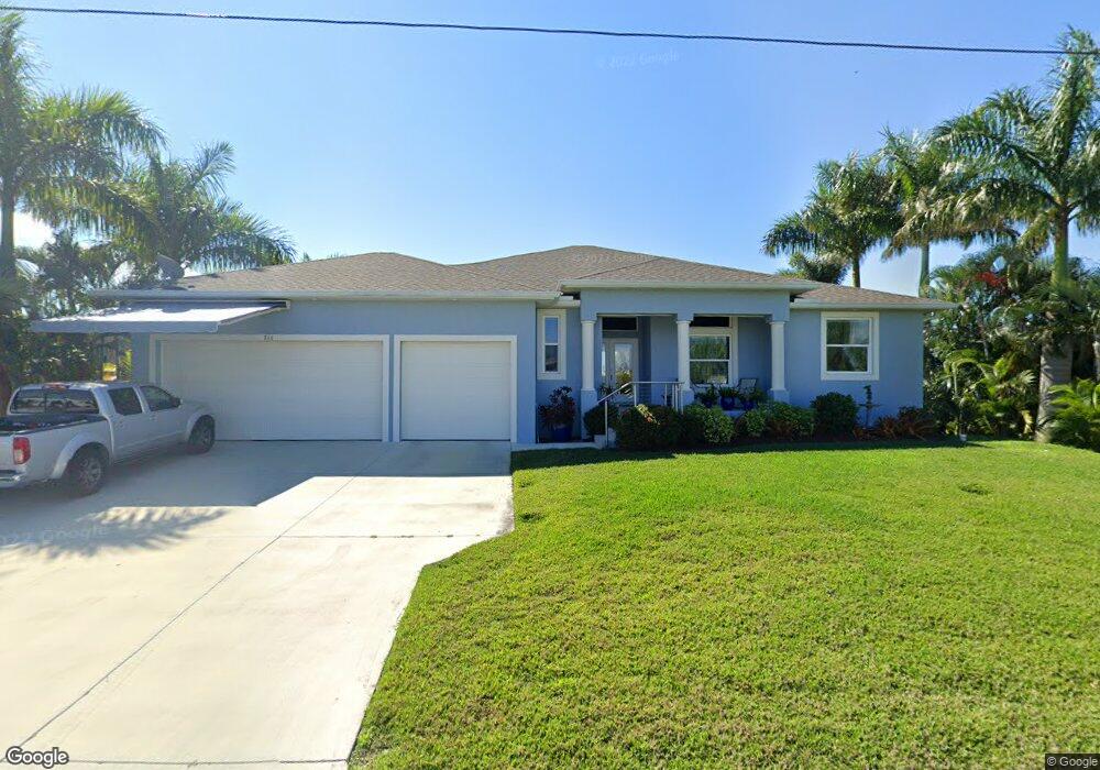 711 Hollyhill Ct, Punta Gorda, FL 33950 - photo 1