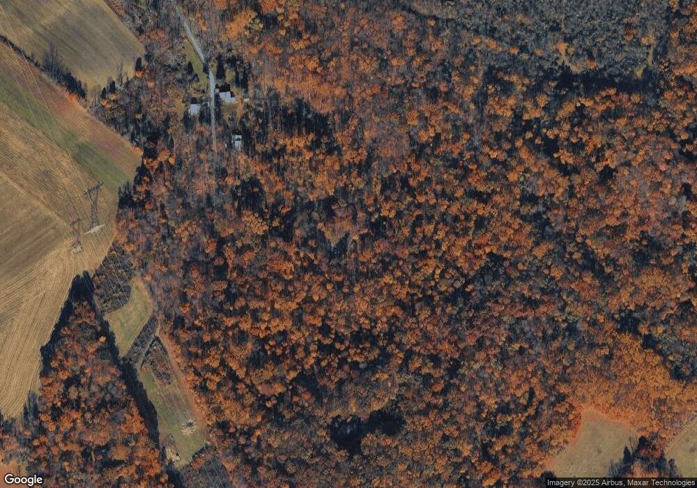 8577 Elm Rd, Zionsville, PA 18092 - photo 1