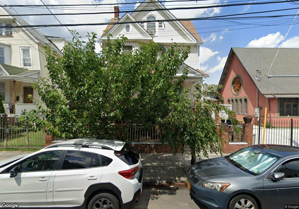 13 Tompkins St, Staten Island, NY 10304 - photo 1