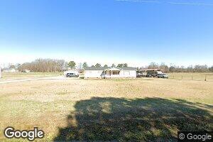 195 W Barefoot Rd, Newton Grove, NC 28366