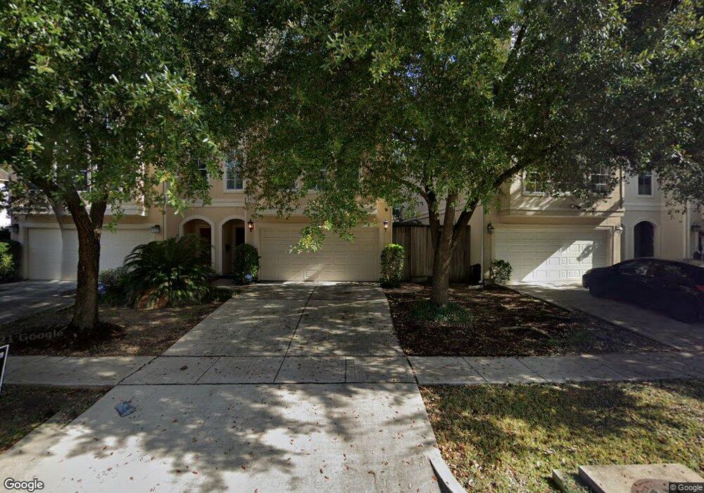 1431 W Hilshire Park Dr, Houston, TX 77055 - photo 1