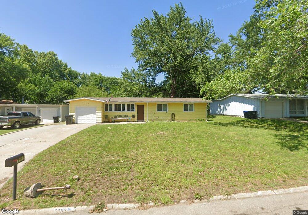 3992 SW 23rd St, Topeka, KS 66614 - photo 1