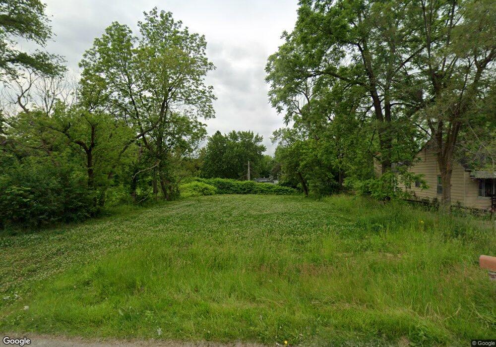 1056 E Cass Ave, Flint, MI 48505 - photo 1