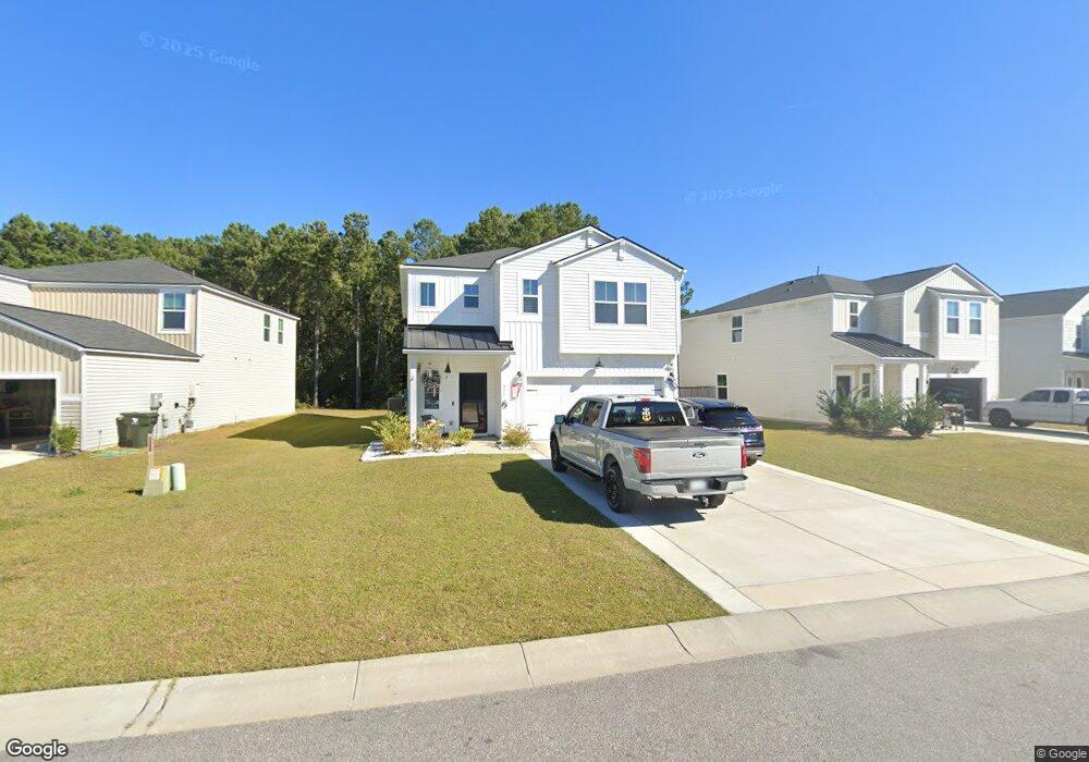 577 Spanish Wells Rd, Summerville, SC 29486 - photo 1