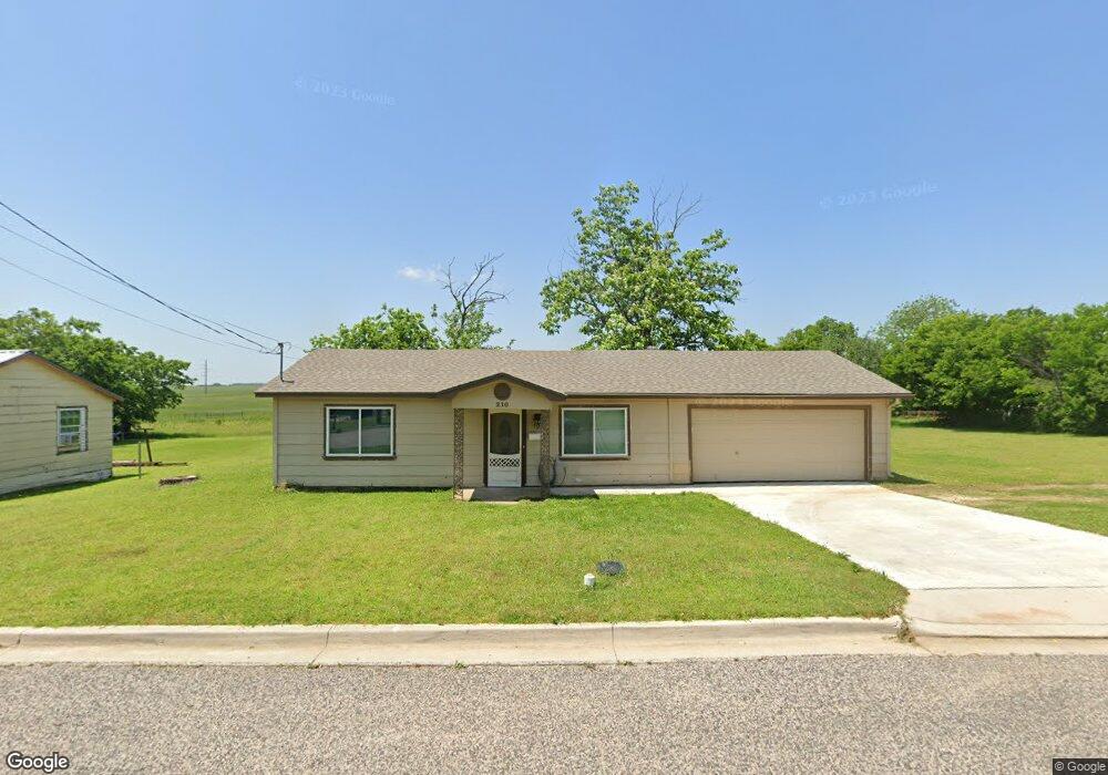210 Chestnut St, Whitesboro, TX 76273 - photo 1