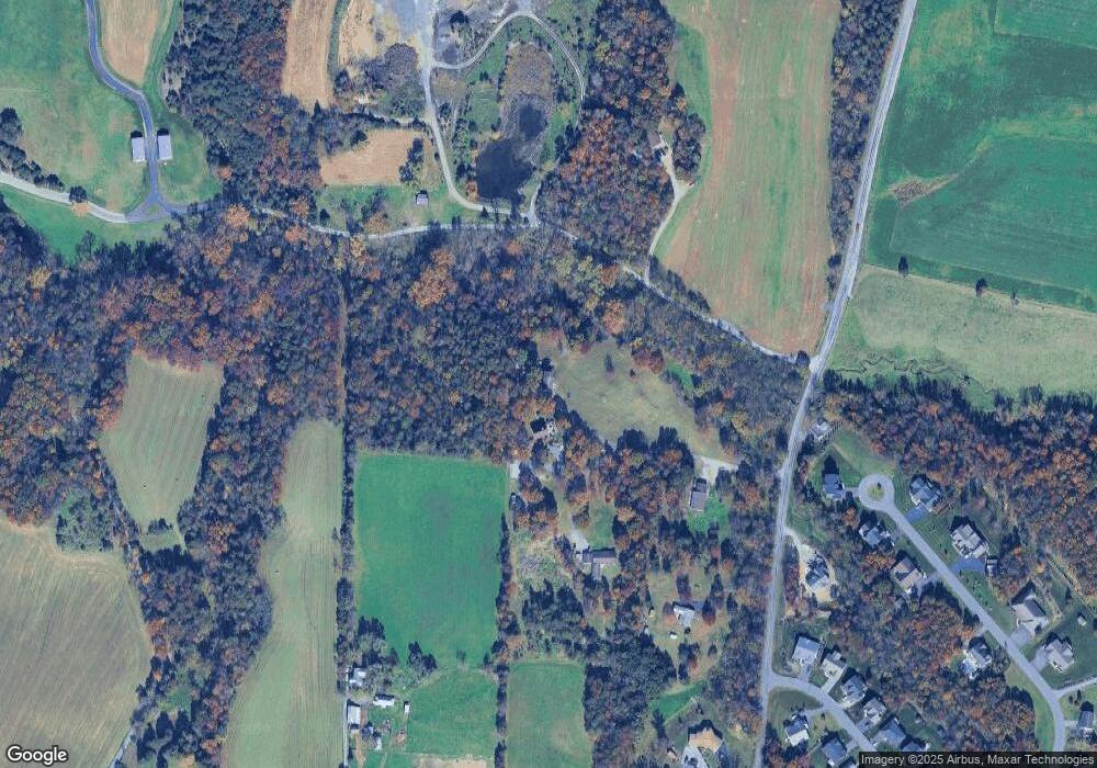 11209 Grant Shook Rd, Greencastle, PA 17225 - photo 1