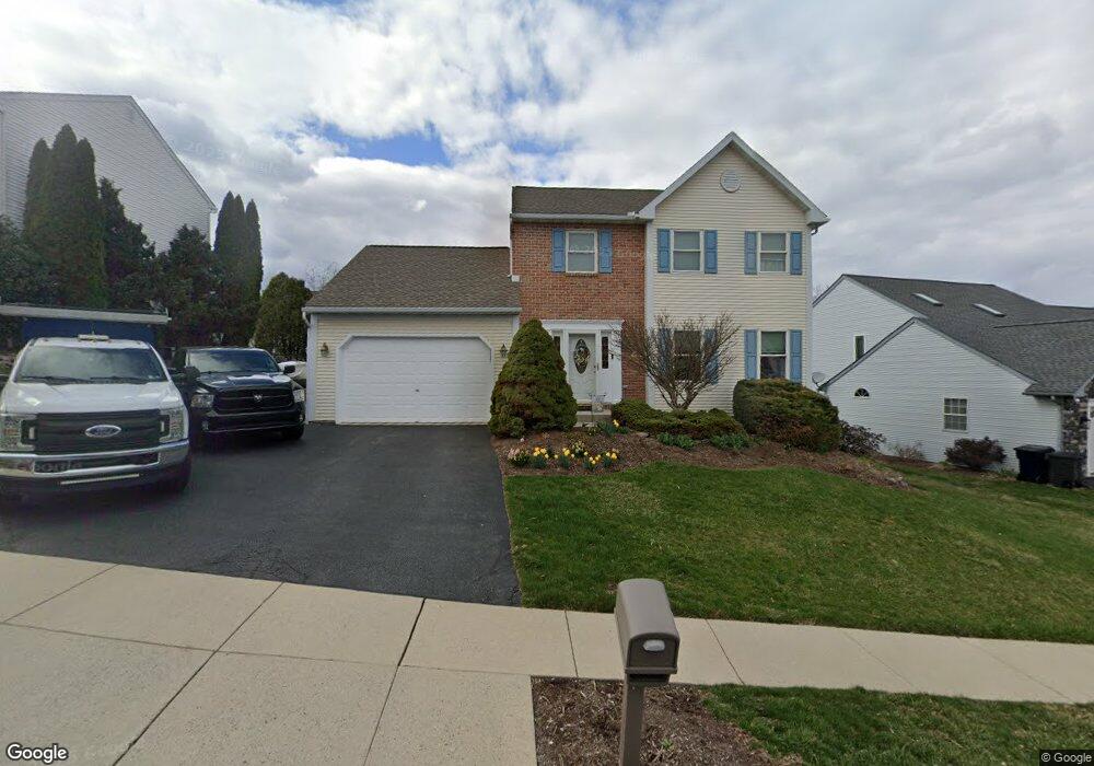 6 Flint Ridge Dr, Reading, PA 19607 - photo 1