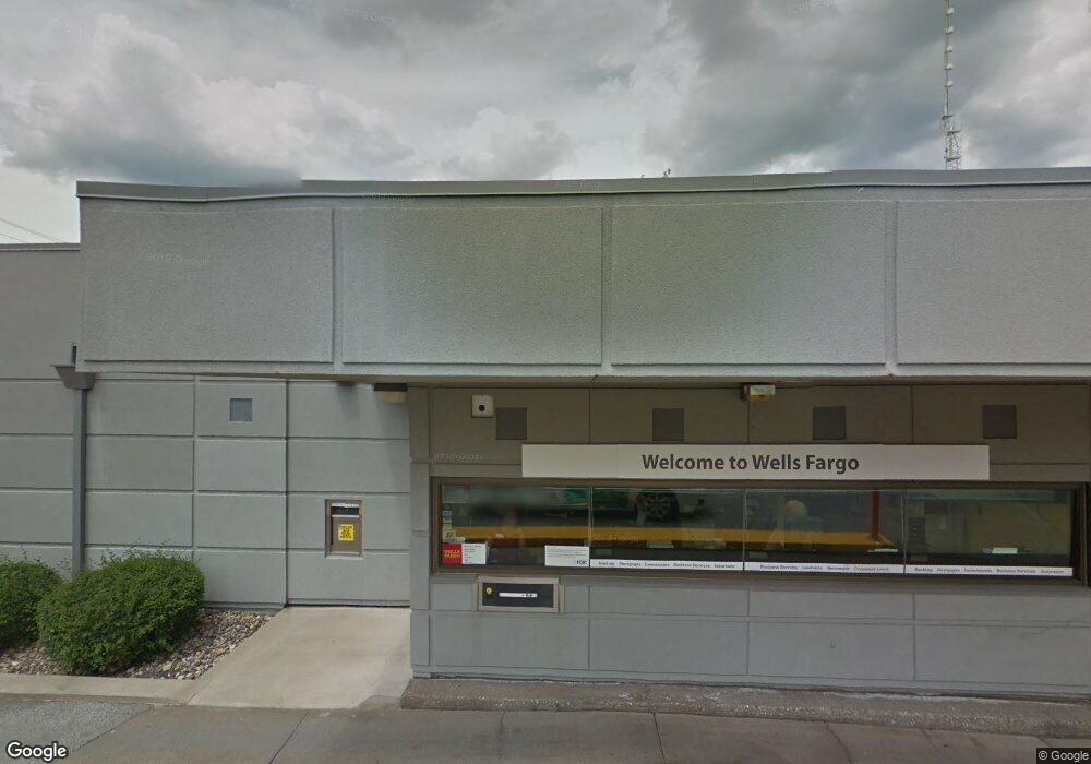 1618 N Main St, Davenport, IA 52803 - photo 1