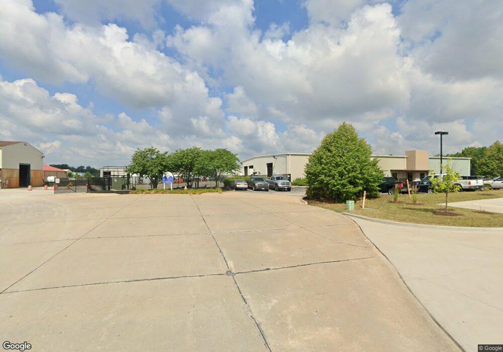 302 Parkway Industrial Ct, Lake Saint Louis, MO 63367 - photo 1