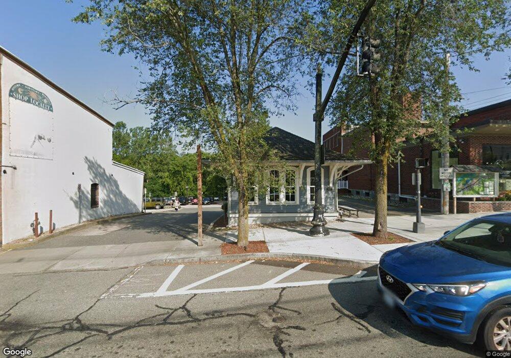 305 Main St, South Kingstown, RI 02879 - photo 1